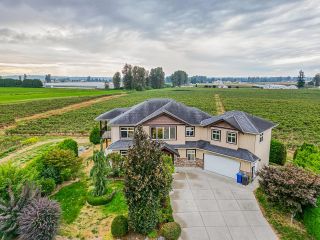 Photo 4: 6277 BELL Road in Abbotsford: Matsqui Agri-Business for sale : MLS®# C8049742