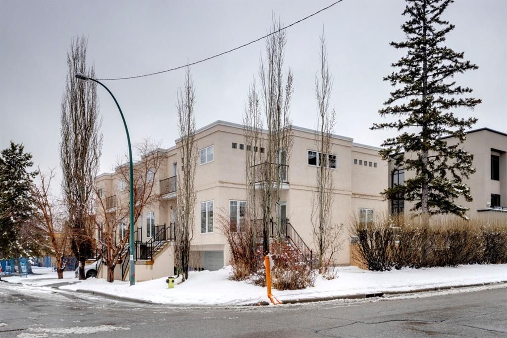 Main Photo: 3501 15A Street SW in Calgary: Altadore Row/Townhouse for sale : MLS®# A1209453