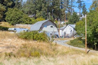 Photo 7: 3494 Wishart Rd in Colwood: Co Latoria Multi Family for sale : MLS®# 915486