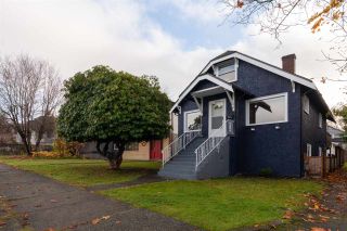 Main Photo: 2506 TRIUMPH Street in Vancouver: Hastings Sunrise House for sale (Vancouver East)  : MLS®# R2420733
