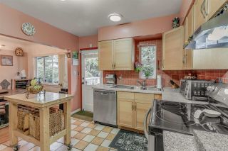 Photo 7: 5691 RUMBLE Street in Burnaby: Metrotown House for sale (Burnaby South)  : MLS®# R2183906