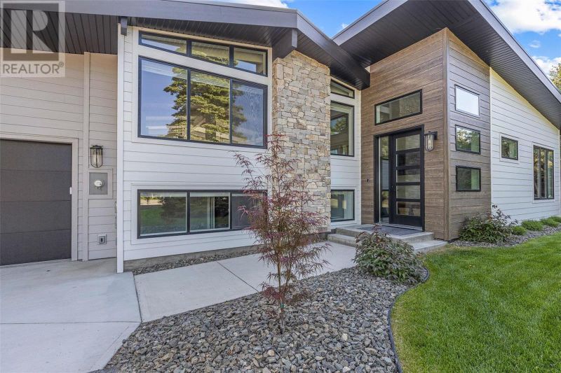 FEATURED LISTING: 3022 Beverly Place West Kelowna
