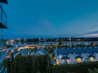 Photo 2: 803 2763 CHANDLERY Place in Vancouver: Fraserview VE Condo for sale in "RIVER DANCE" (Vancouver East)  : MLS®# R2067616