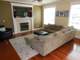 Photo 3: 8104 211B ST in Langley: Willoughby Heights House for sale in "YORKSON" : MLS®# F1402801