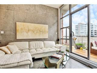 Photo 1: # 406 2635 PRINCE EDWARD ST in Vancouver: Mount Pleasant VE Condo for sale (Vancouver East)  : MLS®# V1002830