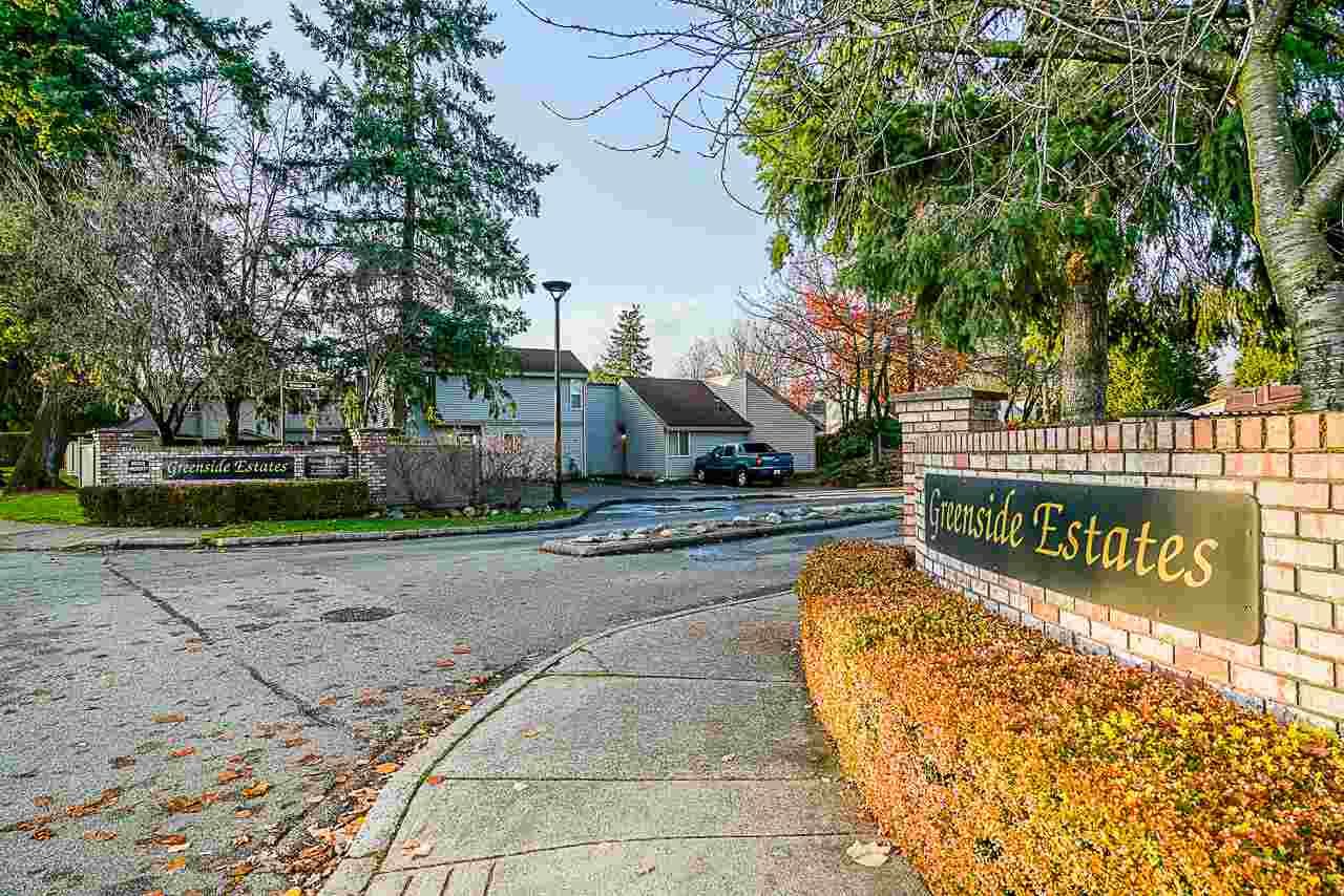 Main Photo: 6113 W GREENSIDE Drive in Surrey: Cloverdale BC Townhouse for sale in "GREENSIDE ESTATES" (Cloverdale)  : MLS®# R2426822