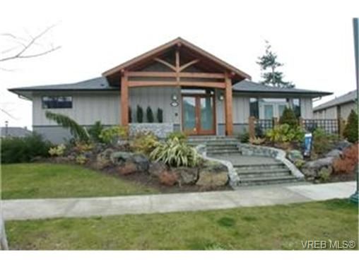 Main Photo:  in VICTORIA: Co Latoria House for sale (Colwood)  : MLS®# 417431