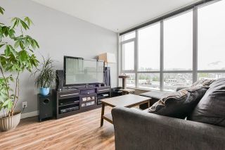 Photo 5: 410 2511 QUEBEC Street in Vancouver: Mount Pleasant VE Condo for sale in "OnQue" (Vancouver East)  : MLS®# R2461860