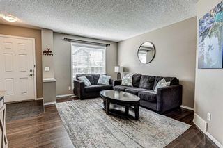 Photo 9: 133 ELGIN MEADOWS View SE in Calgary: McKenzie Towne Semi Detached for sale : MLS®# A1018982