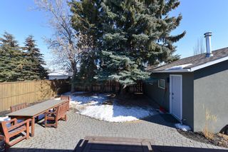 Photo 24: 86 Wedgewood Drive SW in Calgary: Wildwood Detached for sale : MLS®# A2031785