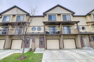 Photo 1: 261 Copperpond Landing SE in Calgary: Copperfield Row/Townhouse for sale : MLS®# A1207634