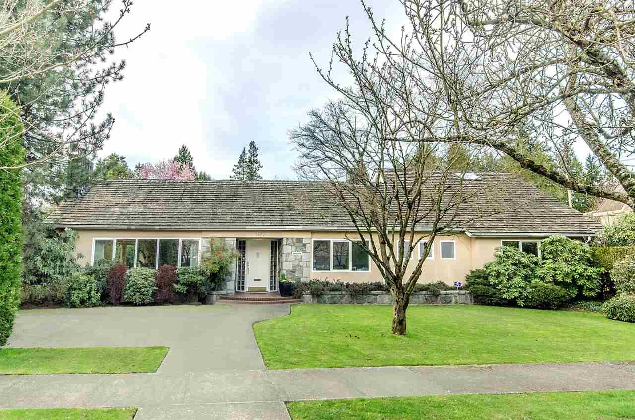 Main Photo: 1487 MINTO Crescent in Vancouver: Shaughnessy House for sale in "SECOND SHAUGHNESSY" (Vancouver West)  : MLS®# R2048500