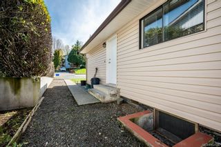 Photo 3: 950 Hemlock St in Campbell River: CR Campbell River Central House for sale : MLS®# 902554