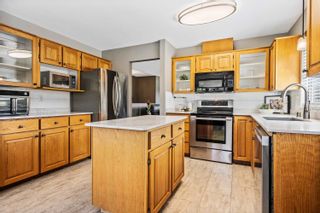 Photo 3: 7595 DIAMOND Crescent in Chilliwack: Sardis West Vedder House for sale in "Regency Park" (Sardis)  : MLS®# R2894648