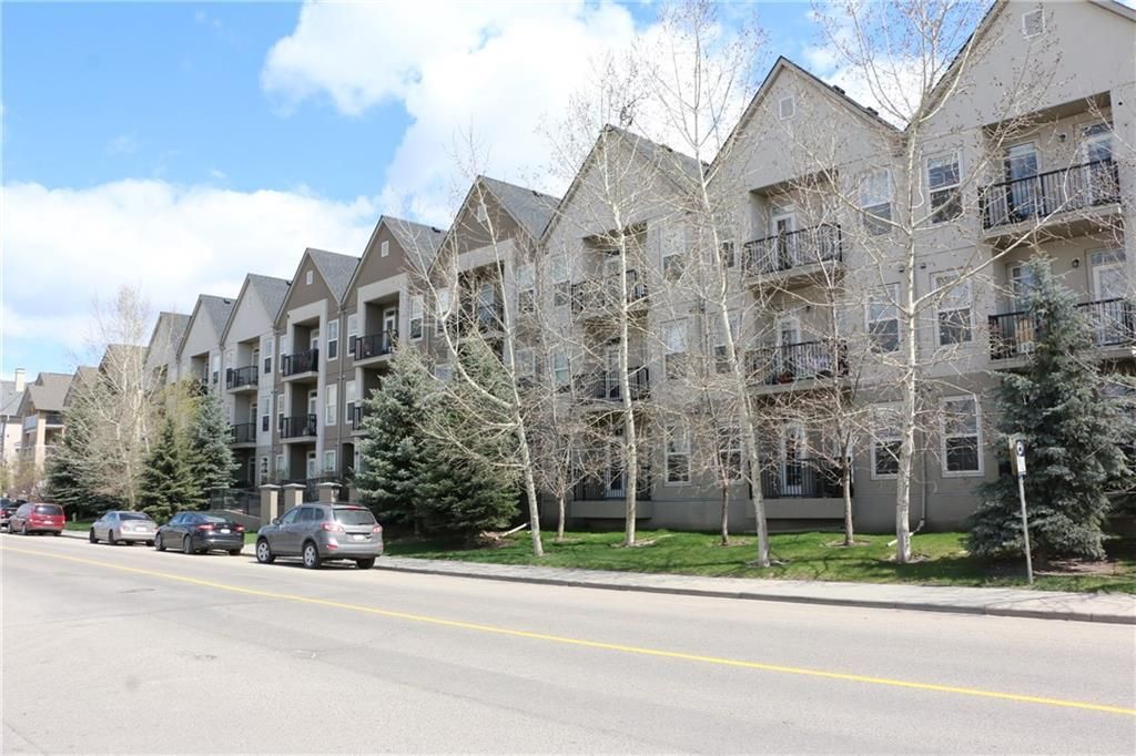 Main Photo: 305 15304 BANNISTER Road SE in Calgary: Midnapore Apartment for sale : MLS®# C4296151