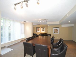 Photo 19: 301 660 NOOTKA Way in Port Moody: Port Moody Centre Condo for sale in "NAHANNI" : MLS®# V1136795