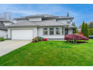 Photo 2: 6185 184A Street in Surrey: Cloverdale BC House for sale in "Eaglecrest" (Cloverdale)  : MLS®# R2684563