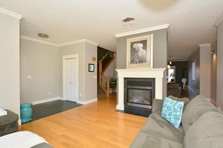 Photo 4: 4531 20 AV NW in Calgary: Montgomery House for sale : MLS®# C4108854