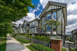 Photo 2: 93 8050 204 Street in Langley: Willoughby Heights Townhouse for sale in "ASHBURY + OAK" : MLS®# R2462104