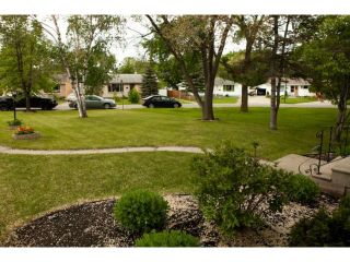 Photo 4: 144 Harper Avenue in WINNIPEG: Windsor Park / Southdale / Island Lakes Residential for sale (South East Winnipeg)  : MLS®# 1312734