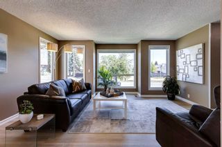 Photo 8: 1035 Riverbend Drive SE in Calgary: Riverbend Detached for sale : MLS®# A2056064