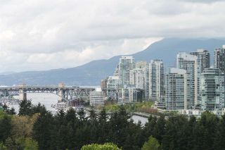 Photo 8: 1001 728 W 8TH Avenue in Vancouver: Fairview VW Condo for sale in "700 WEST 8TH" (Vancouver West)  : MLS®# R2059033
