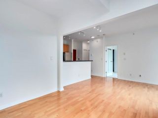 Photo 11: 2304 928 RICHARDS Street in Vancouver: Yaletown Condo for sale in "Yaletown" (Vancouver West)  : MLS®# R2880702