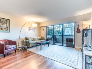 Photo 2: 213 1424 WALNUT Street in Vancouver: Kitsilano Condo for sale in "Walnut Place" (Vancouver West)  : MLS®# R2864595