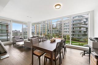 Photo 8: 701 8199 CAPSTAN Way in Richmond: West Cambie Condo for sale in "VIEWSTAR" : MLS®# R2825159
