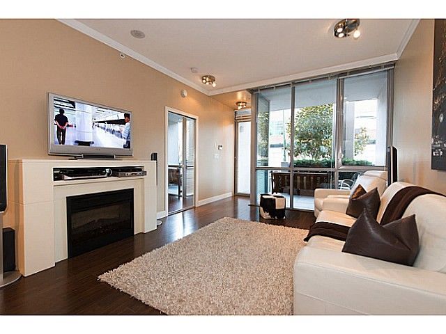 Main Photo: 585 W 7TH Avenue in Vancouver: Fairview VW Townhouse for sale in "AFFINITI" (Vancouver West)  : MLS®# V1007617