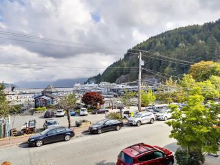 Photo 19: 202 6688 ROYAL Avenue in West Vancouver: Horseshoe Bay WV Condo for sale in "Galleries on the Bay" : MLS®# R2844718