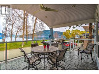 Photo 5: 28 Lakeshore Drive Okanagan North: Okanagan Shuswap Real Estate Listing: MLS®# 10309031