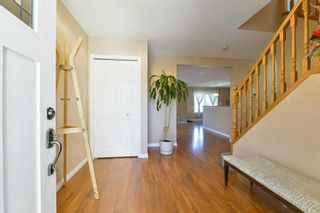Photo 2: 29 Martha's Green NE in Calgary: Martindale Detached for sale : MLS®# A2114760