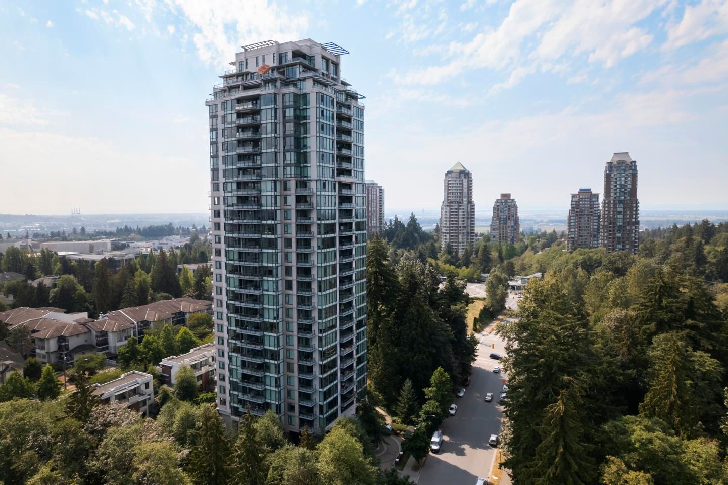 Main Photo: 305 7088 18TH Avenue in Burnaby: Edmonds BE Condo for sale in "Park 360" (Burnaby East)  : MLS®# R2720263