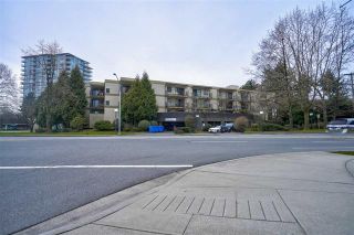 Photo 19: 319 6931 Cooney Road in Richmond: Brighouse Condo for sale : MLS®# R2439531