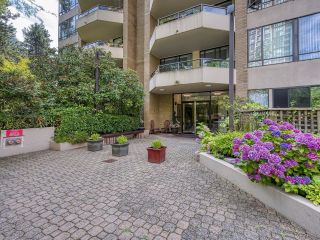 Photo 2: 601 6282 KATHLEEN Avenue in Burnaby: Metrotown Condo for sale in "The Empress" (Burnaby South)  : MLS®# R2716901