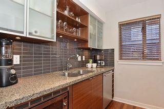 Photo 10: 1468 ARBUTUS Street in Vancouver: Kitsilano Townhouse for sale in "KITS POINT" (Vancouver West)  : MLS®# R2111656