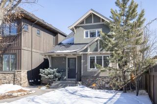 Main Photo: 706 16 Street NW in Calgary: Hillhurst Detached for sale : MLS®# A2031810