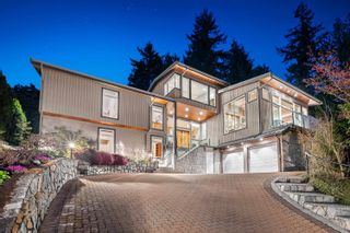 Photo 2: 1395 CAMRIDGE Road in West Vancouver: Westhill House for sale : MLS®# R2872784