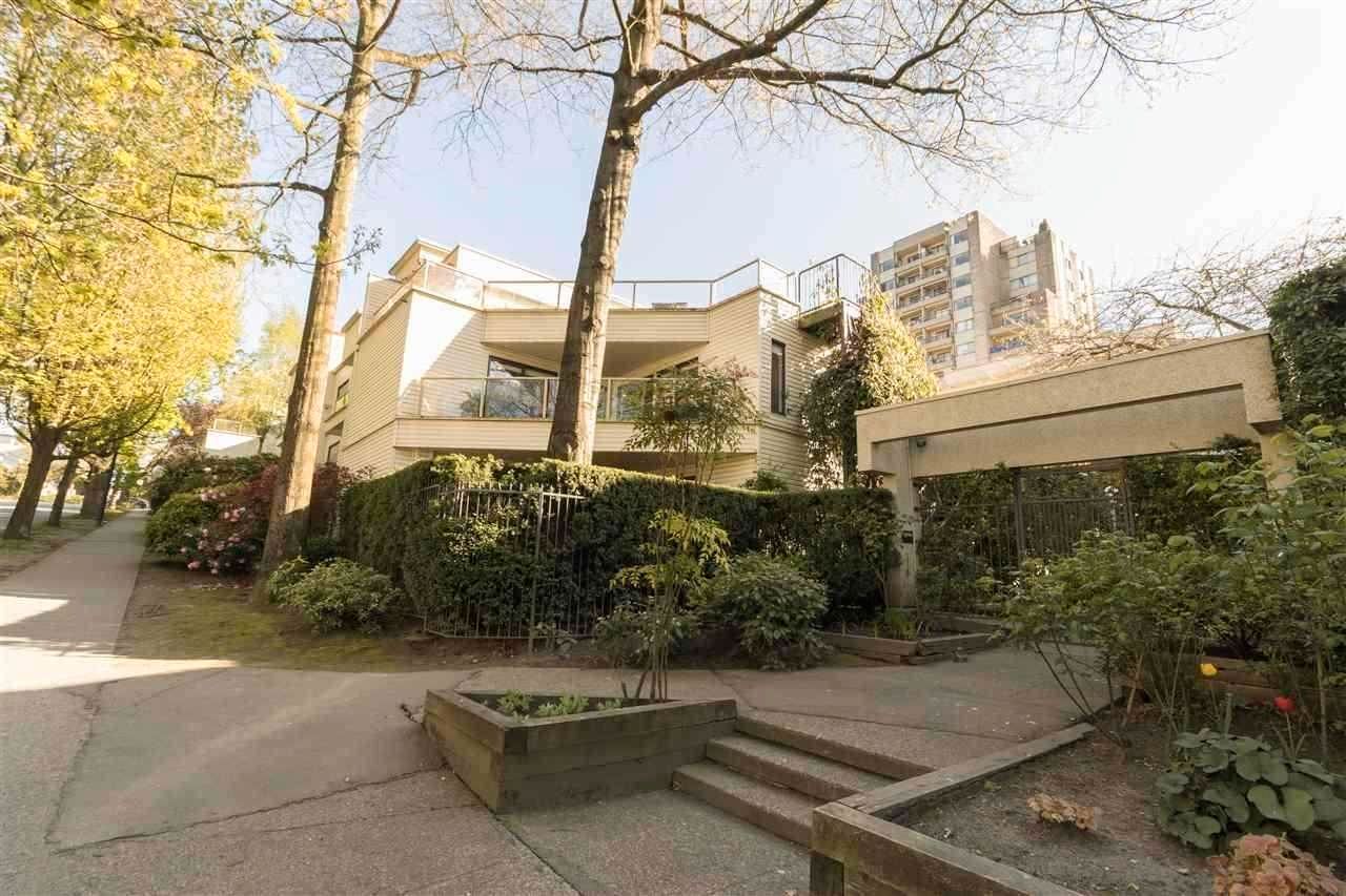 Main Photo: 202 1350 COMOX Street in Vancouver: West End VW Condo for sale in "Broughton Terrace" (Vancouver West)  : MLS®# R2748906