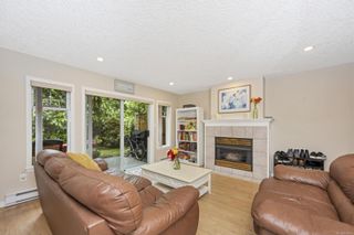 Photo 4: 112 632 Goldstream Ave in Langford: La Fairway Row/Townhouse for sale : MLS®# 905642