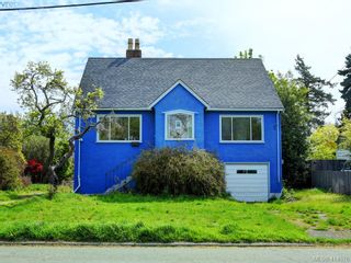 Photo 1: 485 Joffre St in VICTORIA: Es Saxe Point House for sale (Esquimalt)  : MLS®# 822222