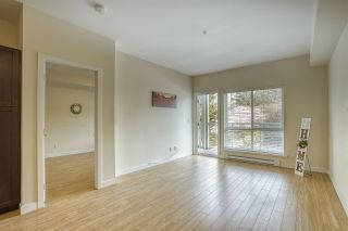Photo 2: 210 5655 INMAN Avenue in Burnaby: Central Park BS Condo for sale in "NORTH PARC" (Burnaby South)  : MLS®# R2449470