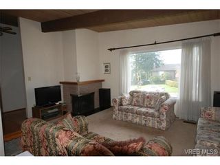 Photo 4: 4211 Panorama Dr in VICTORIA: SE High Quadra House for sale (Saanich East)  : MLS®# 666369
