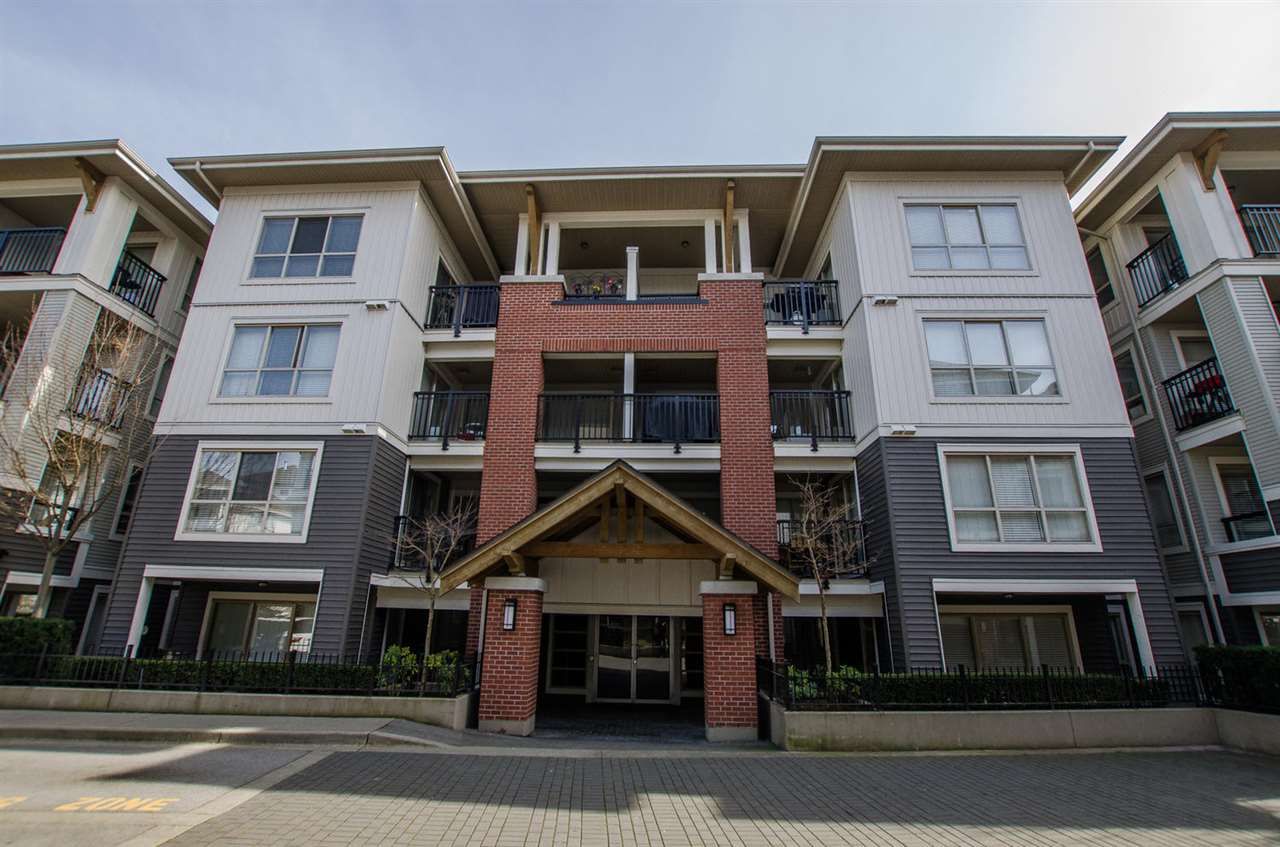Main Photo: A107 8929 202 Street in Langley: Walnut Grove Condo for sale in "The "Grove"" : MLS®# R2142783