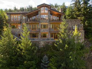 Photo 3: 3822 SUNRIDGE Drive in Whistler: Brio House for sale : MLS®# R2664689