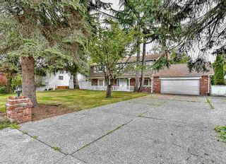 Photo 1: 15872 101A Avenue in Surrey: Guildford House for sale in "SOMERSET" (North Surrey)  : MLS®# R2084391
