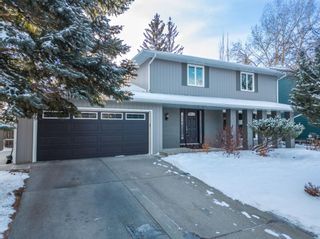 Photo 5: 731 Willard Road SE in Calgary: Willow Park Detached for sale : MLS®# A2100354