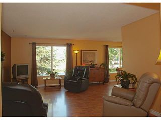 Photo 7: 108 WALDRON Avenue: Okotoks Residential Detached Single Family for sale : MLS®# C3629053