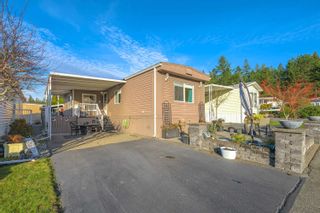 Photo 35: 62 2315 198 Street in Langley: Brookswood Langley Manufactured Home for sale in "Deer Creek Estates" : MLS®# R2833171
